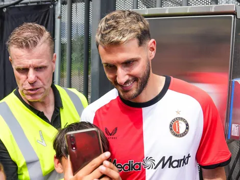 Feyenoord se resigna a casi perder a Giménez