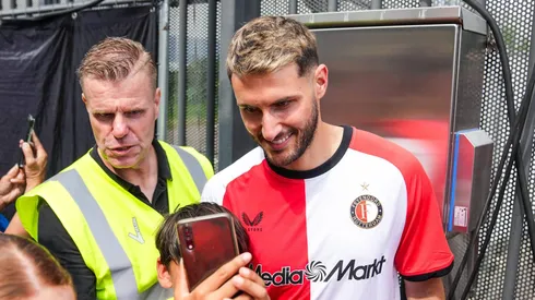 El canterano de Cruz Azul sigue en la mira de algunos clubes del futbol europeo.