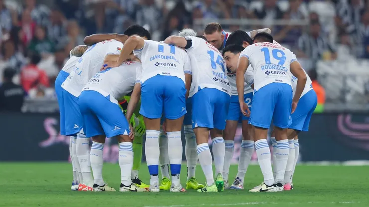 La lista de Cruz Azul, con los nombres esperados y algunas ausencias.