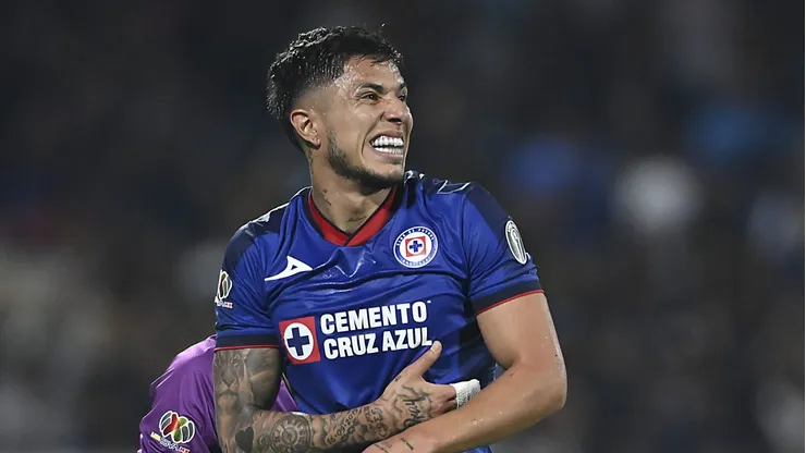 Carlos Salcedo interrumpió su vínculo con Cruz Azul.