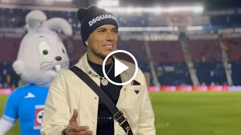 Carlos Salcedo se despidió de los aficionados de Cruz Azul.