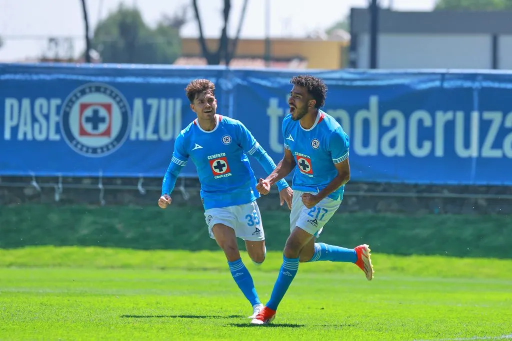Samuel Espinosa, en grito de gol con Cruz Azul Sub 23. (Imago 7)