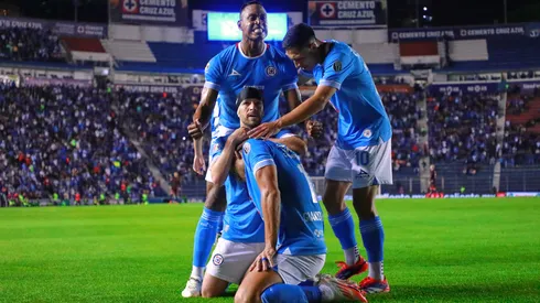 Cruz Azul se despide del Apertura 2024, momentáneamente, en el Azul.