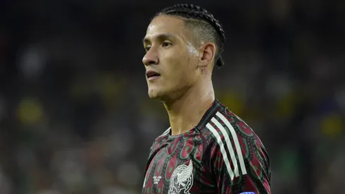 El representante de Uriel Antuna busca una venta a Europa