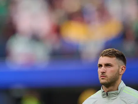 Giménez tiene una razón de peso para salir del Feyenoord