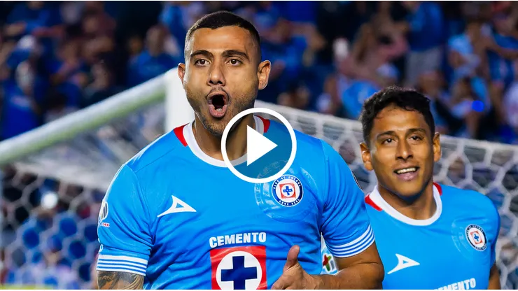 Giakoumakis marca doblete ante Tijuana y hace valer cada dolar pagado por Cruz Azul.