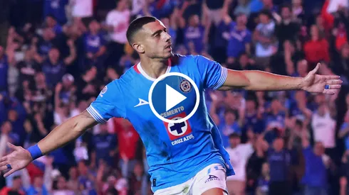 Golazo de Giakoumakis contra Tijuana.