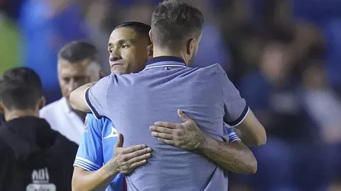 Uriel Antuna sigue siendo jugador de Cruz Azul.