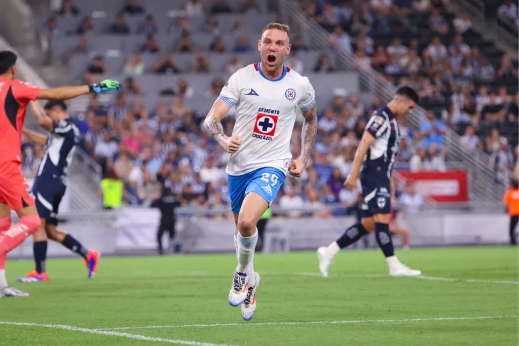 Gran noche tuvo Rodo Rotondi en el Estadio BBVA. (Foto: Imago7)