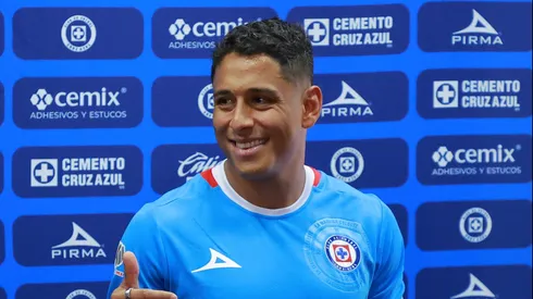 Luis Romo está listo para debutar una vez más con Cruz Azul
