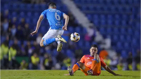 Erik Lira se despachó con un notable partido.