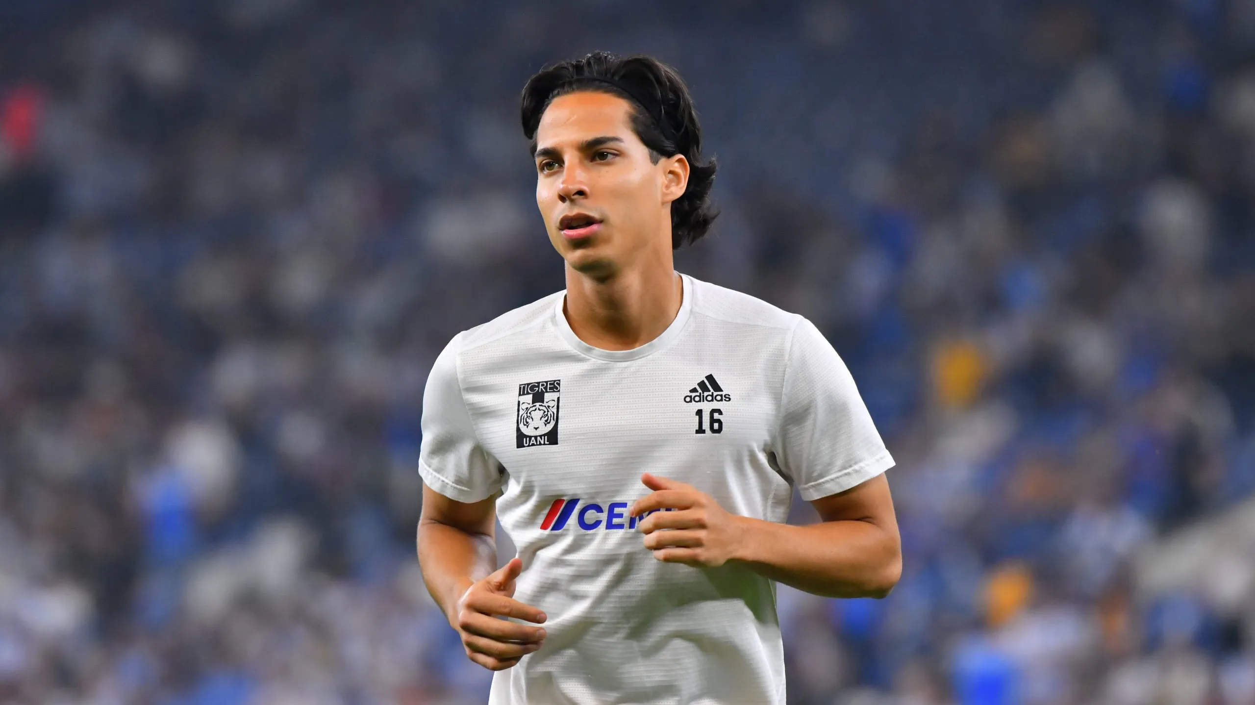 Diego Lainez, una joya apagada de la Liga MX. (Imago 7)