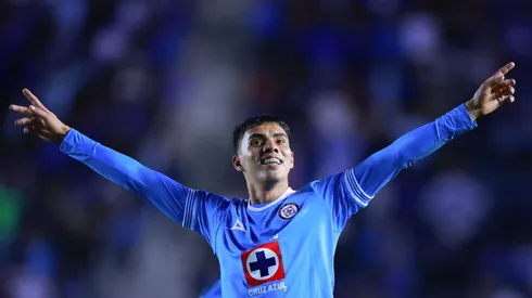 Los cementeros se impusieron al Mazatlán en el primer compromiso del nuevo torneo. Santi presenció el partido en el estadio.