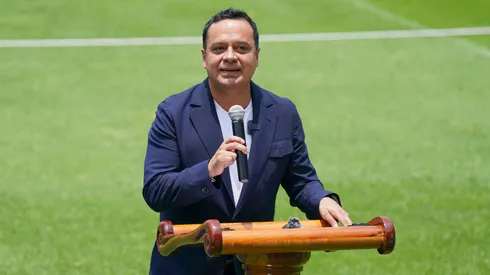 Velázquez paga caro pésimos asesoramientos del pasado.