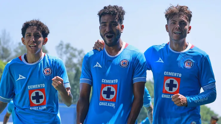 Samuel Espinosa firmó su primer doblete como cementero para el triunfo.