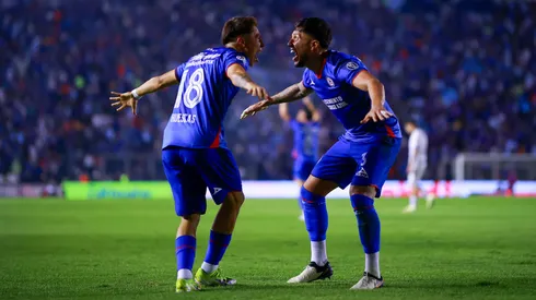 Rodrigo Huescas salde de Cruz Azul...por la puerta trasera.