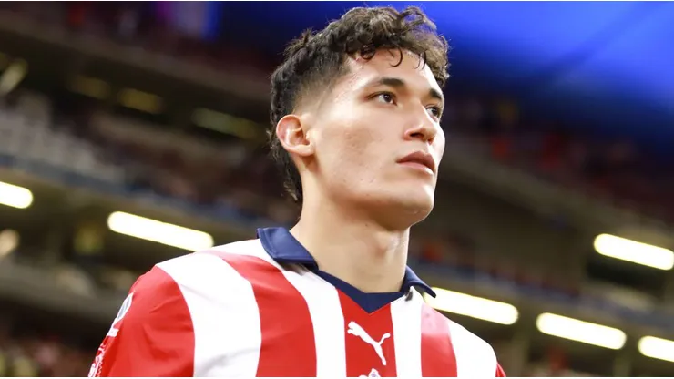 Orozco tendría definido su futuro lejos de Chivas.