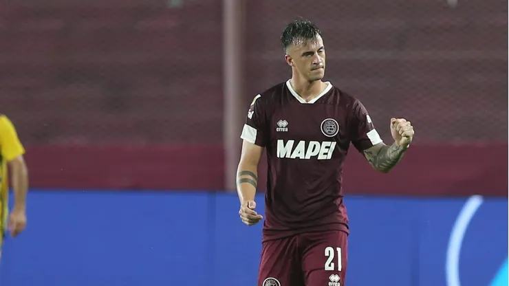 El delantero argentino se incorporó a los entrenamientos del plantel bajo las órdenes de Martín Anselmi.