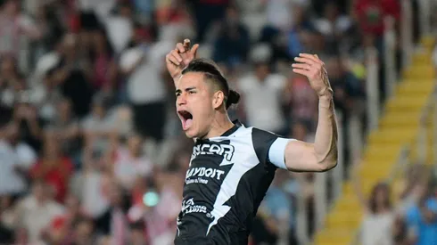 Los cementeros ahora buscarán un sustituto para Carlos Salcedo tras la intención del jugador de abandonar el club.