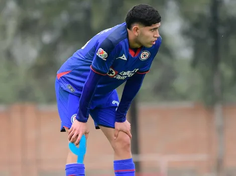 Carlos Vargas volvió en Cruz Azul: jugó el Clásico Joven Sub-23