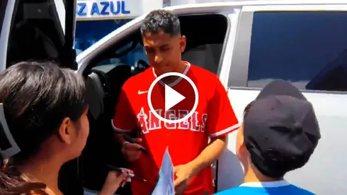 Romo tuvo un gesto considerado con los hinchas.