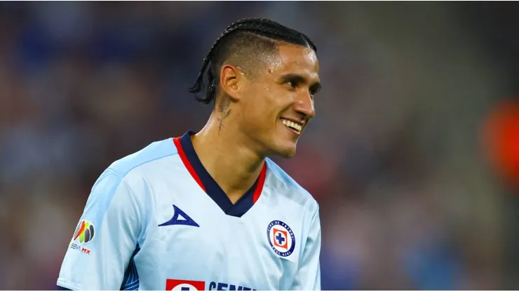 La montaña de dinero que se llevará Uriel Antuna con su venta a Tigres