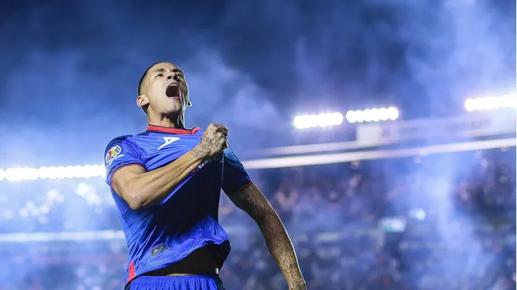 El delantero pasa a formar parte de los Tigres UANL por cinco temporadas y deja al cuadro cementero sin su principal referente ofensivo.