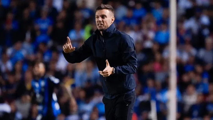 Anselmi y una posible baja en Cruz Azul.