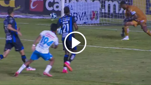 ¡Golazo de Amaury Morales!