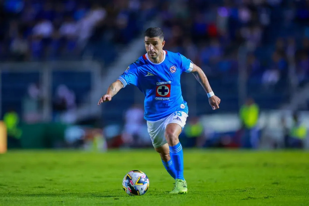 Nacho Rivero vuelve a ser titular pese a las críticas de la afición (Imago7)