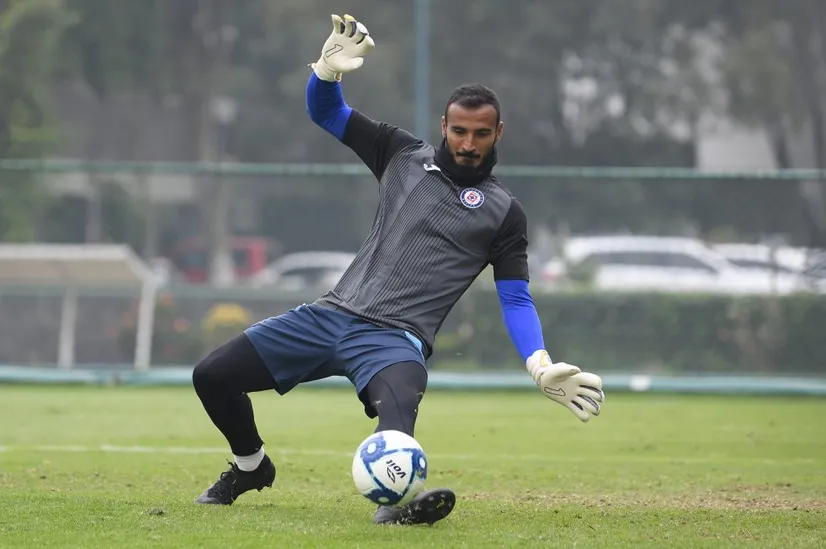 Allison dio detalles de su salida de Cruz Azul (Imago).