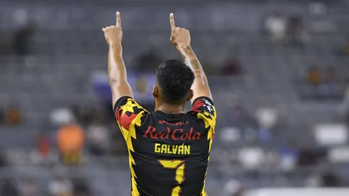 Martín Galván habló en exclusiva con el diario Récord y contó toda su experiencia como debutante juvenil y lo que espera del futuro.