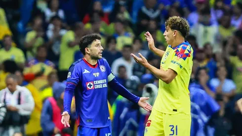 El defensor chileno se perderá lo que resta de temporada al tener que pasar por el quirófano debido a una lesión.