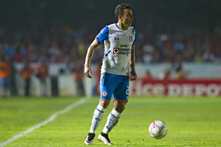 Mendoza estuvo en Cruz Azul gran parte de su vida.