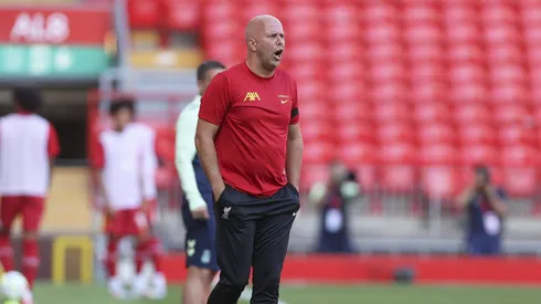 El canterano de Cruz Azul está siendo relacionado con clubes de Inglaterra después de que abriera la puerta de salida del Feyenoord.