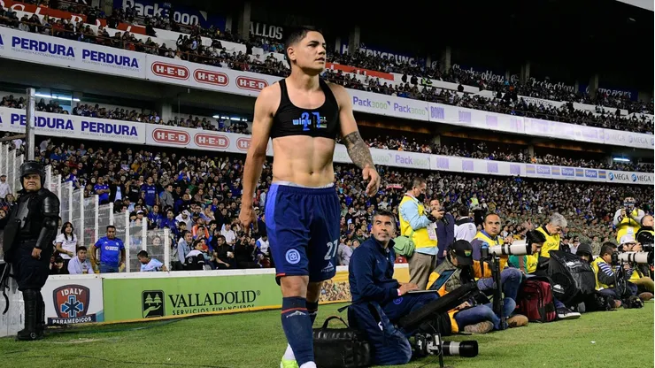 El delantero uruguayo se encuentra en pleno proceso de recuperación tras sufrir una grave lesión el torneo pasado.