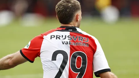 El delantero mexicano sigue siendo uno de los nombres más sonados en el mercado de pases de verano en el futbol europeo.