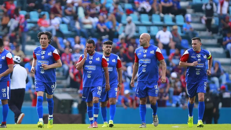 Cruz Azul tendría juego de leyendas.