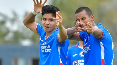 José Suárez (izquierda) llegó a la entidad cementera en el segundo semestre del 2021.