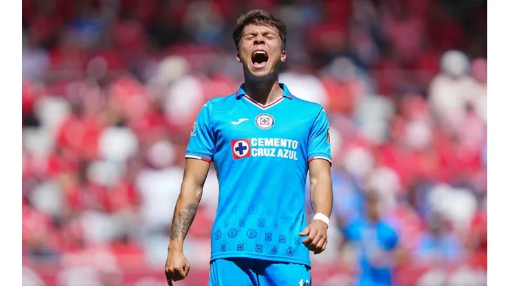 Rodrigo Huescas debutó en Primera División con Cruz Azul el 26 de julio de 2021.