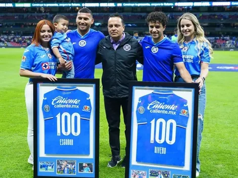 Cruz Azul homenajeó a Escobar y Rivero