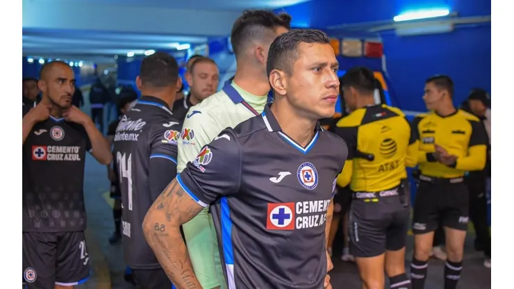 El Cata en un partido de Cruz Azul