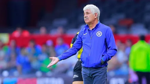 Por no aceptar ser suplente, el ex futbolista confesó que golpeó al Tuca en la cabeza.