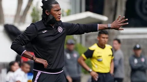 Joel Huiqui dirigió su tercer partido con la categoría Sub 20 de Cruz Azul.