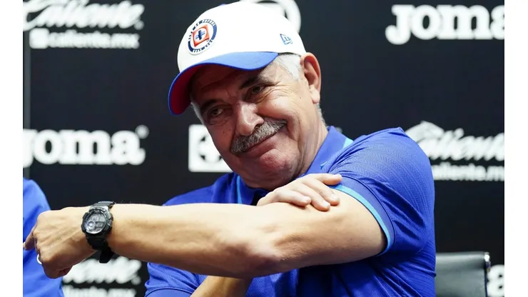 Tuca Ferretti está registrado en la Liga MX y más que listo para dirigir a Cruz Azul.