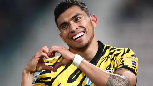 Orbelin Pineda con el AEK Atenas