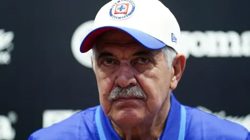 El "Tuca" durante su presentación