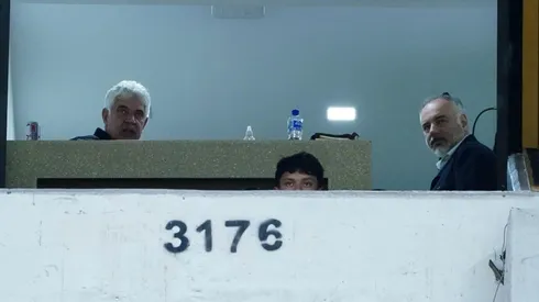 El "Tuca" en un palco del Coloso de Santa Úrsula