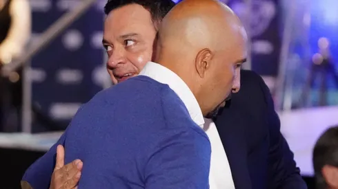 La directiva de Cruz Azul, encabezada por Víctor Velázquez, ya tomó una decisión final.