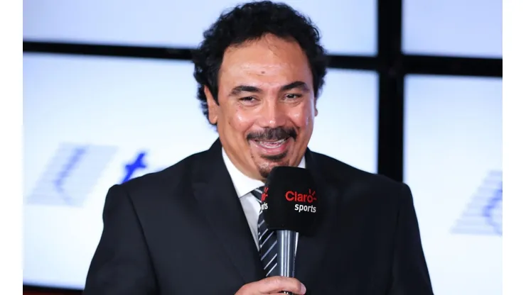 Hugo Sánchez sería el candidato de último momento para dirigir a Cruz Azul.